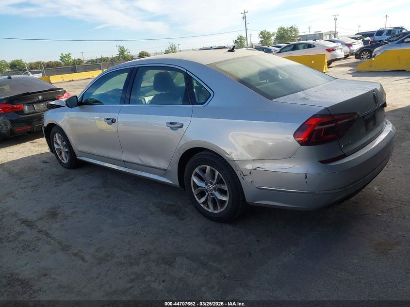 2017 Volkswagen Passat 1.8T S