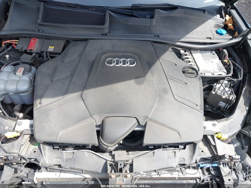 2021 Audi Q8 Premium 55 Tfsi Quattro Tiptronic VIN: WA1AVAF14MD007991 Lot: 44707753