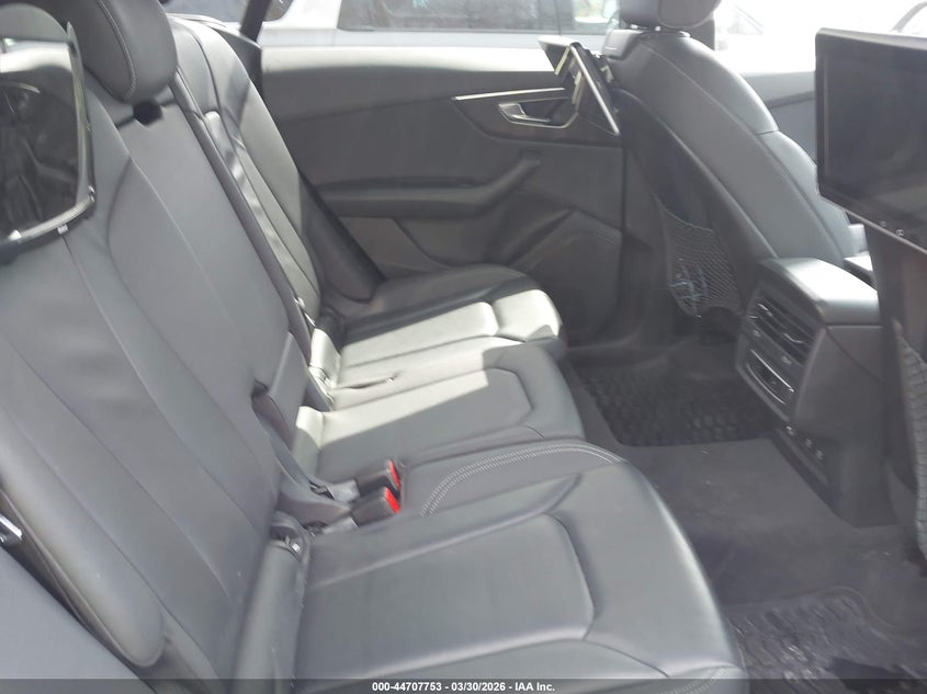 2021 Audi Q8 Premium 55 Tfsi Quattro Tiptronic VIN: WA1AVAF14MD007991 Lot: 44707753