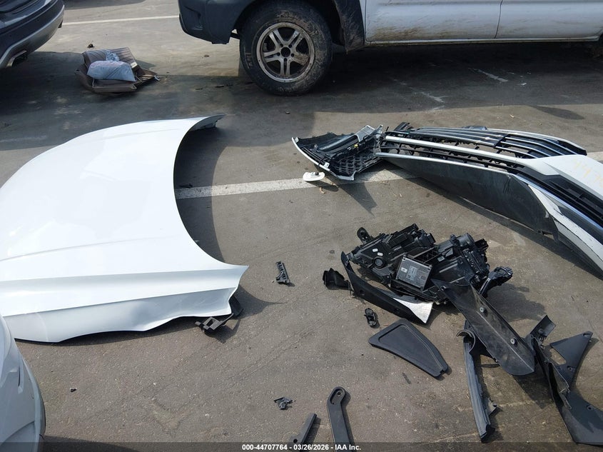 2019 Volkswagen Arteon 2.0T Se VIN: WVWBR7ANXKE001048 Lot: 44707764