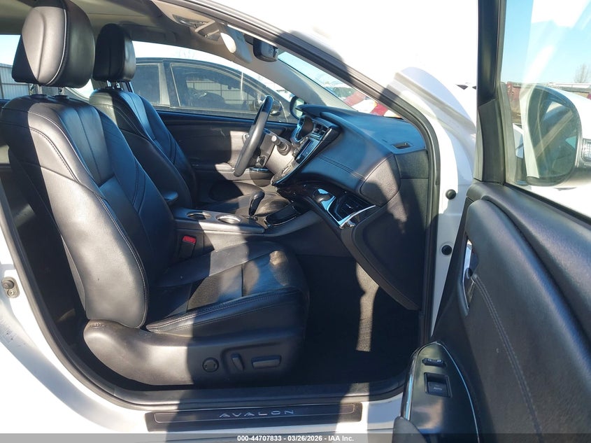 2013 Toyota Avalon Hybrid Limited