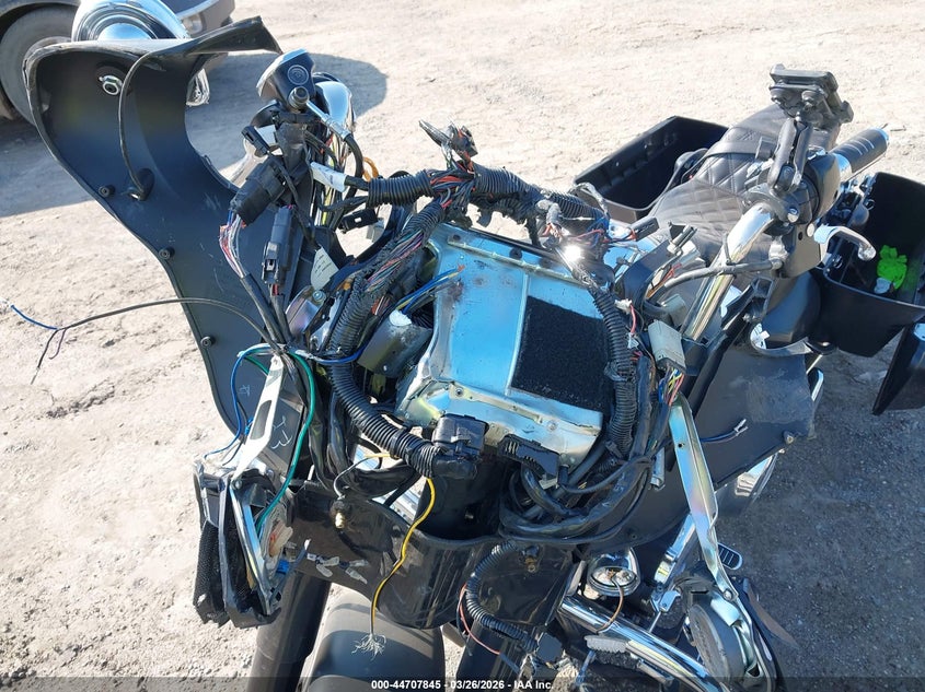 2012 Harley-Davidson Flhx Street Glide VIN: 1HD1KBM18CB677446 Lot: 44707845