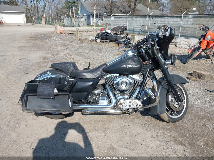 2012 Harley-Davidson Flhx Street Glide VIN: 1HD1KBM18CB677446 Lot: 44707845