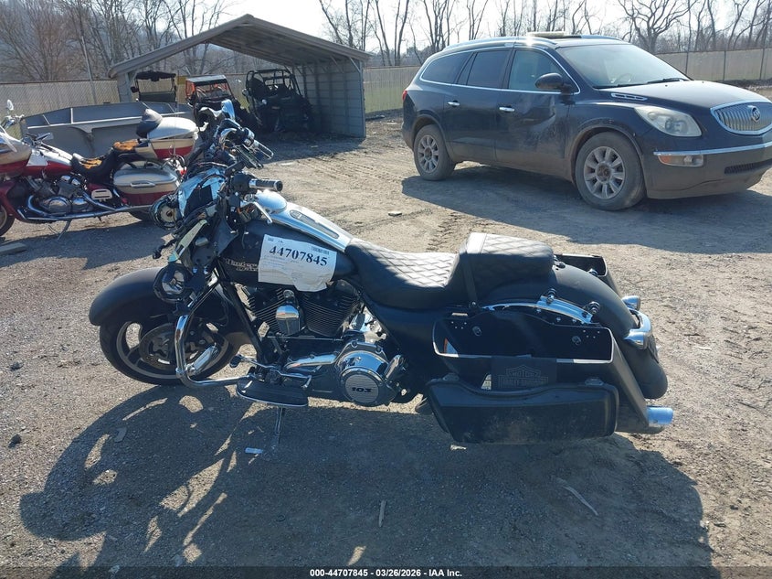 2012 Harley-Davidson Flhx Street Glide VIN: 1HD1KBM18CB677446 Lot: 44707845