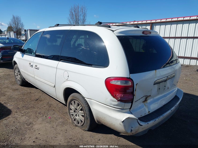 2006 Chrysler Town & Country Lx