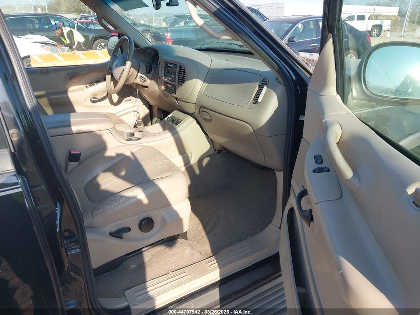 2001 Ford Expedition Eddie Bauer