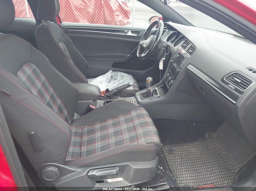 2015 Volkswagen Golf Gti 2.0T S 2-Door