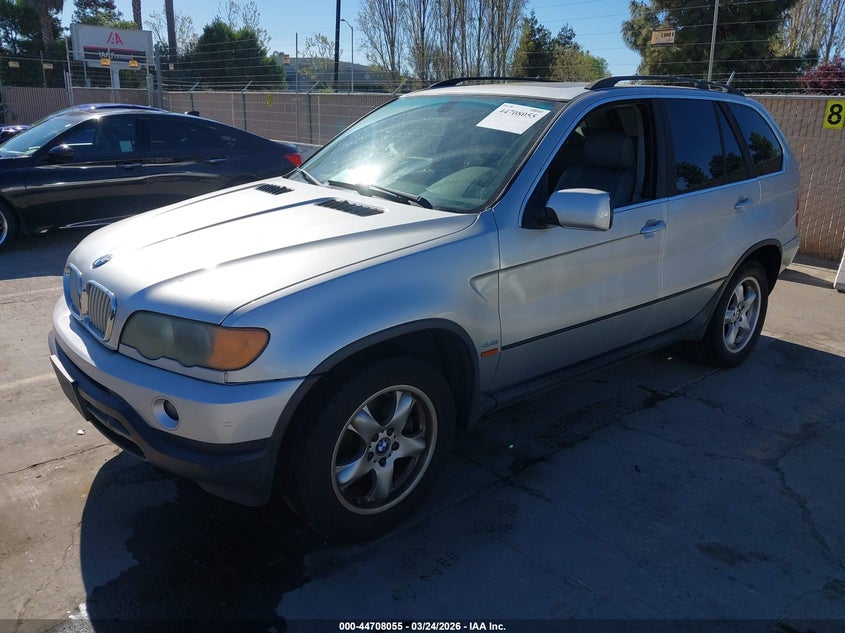 2002 BMW X5 4.4I