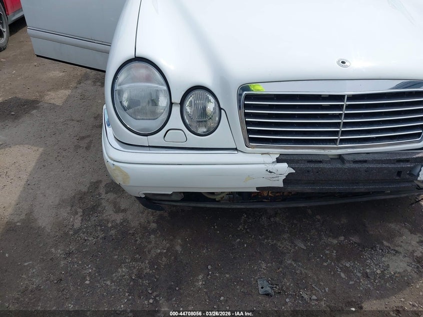 1998 Mercedes-Benz E430 VIN: WDB2100702A625772 Lot: 44708056