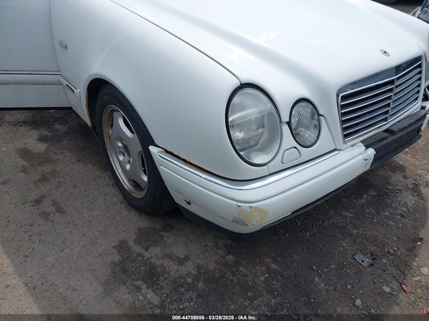 1998 Mercedes-Benz E430 VIN: WDB2100702A625772 Lot: 44708056