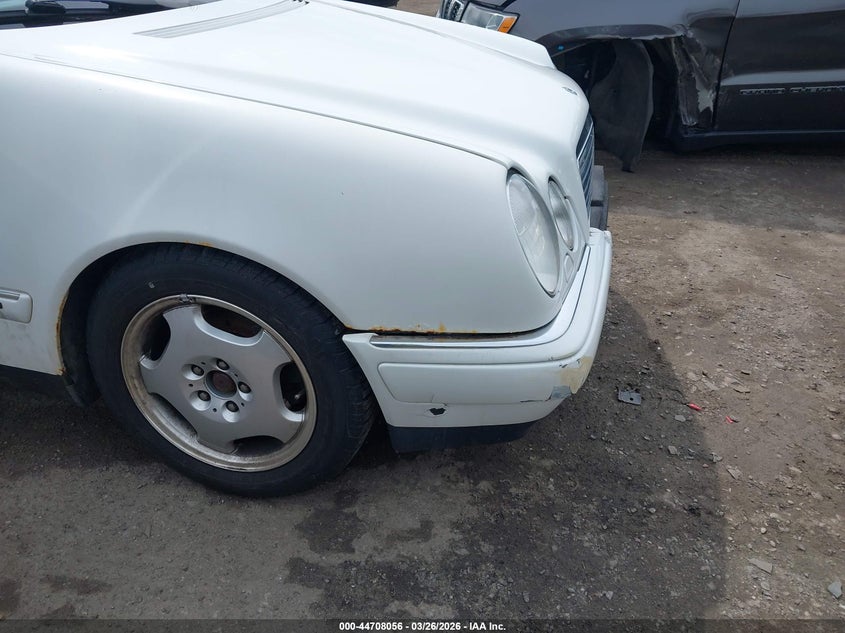 1998 Mercedes-Benz E430 VIN: WDB2100702A625772 Lot: 44708056