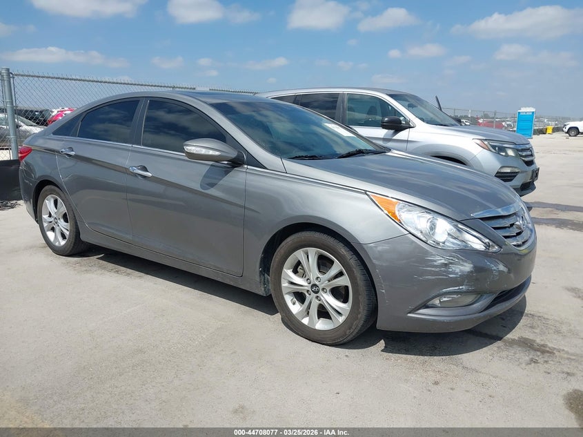 5NPEC4AC3DH791694 2013 Hyundai Sonata Limited auction photo 1