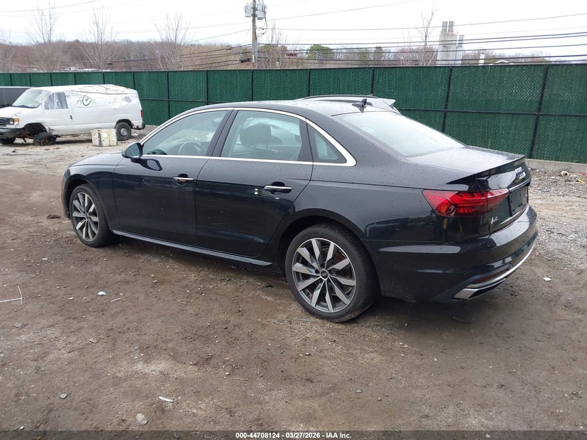 2022 Audi A4 Premium 40 Tfsi Quattro S Tronic