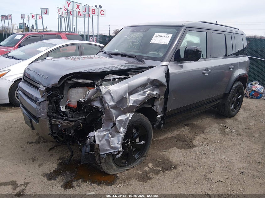 2023 Land Rover Defender 110 X-Dynamic Se