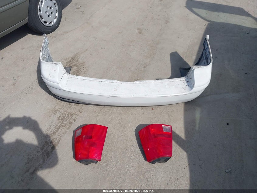 2004 Volkswagen Jetta Gls 2.0L VIN: WVWSL61J94W116004 Lot: 44708377