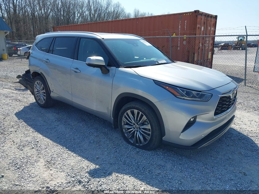 2024 Toyota Highlander Platinum