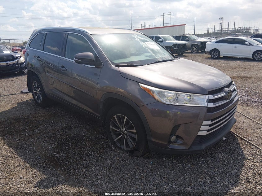 2018 Toyota Highlander Xle