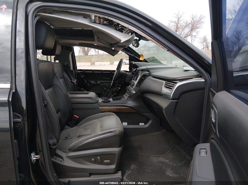 2016 Chevrolet Suburban Lt
