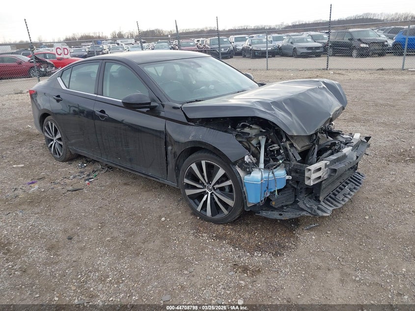 2021 NISSAN ALTIMA SR FWD