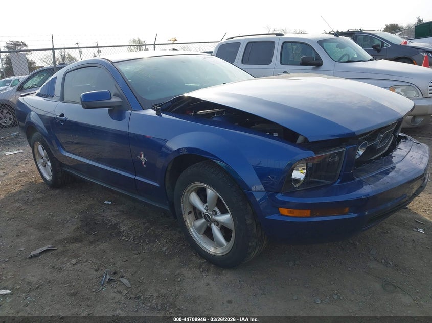 2007 Ford Mustang V6 Deluxe/V6 Premium