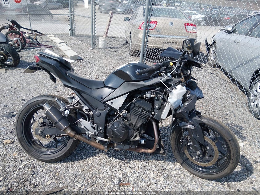 2013 Kawasaki Ex300 A VIN: JKAEX8A15DDA13409 Lot: 44708956