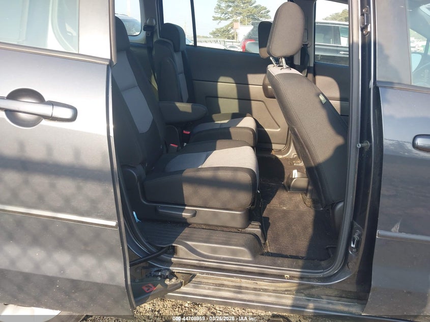 2006 Mazda Mazda5 Sport VIN: JM1CR293060116965 Lot: 44708959