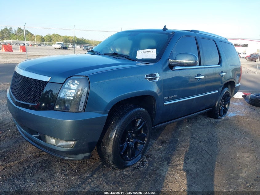 2010 Cadillac Escalade Premium
