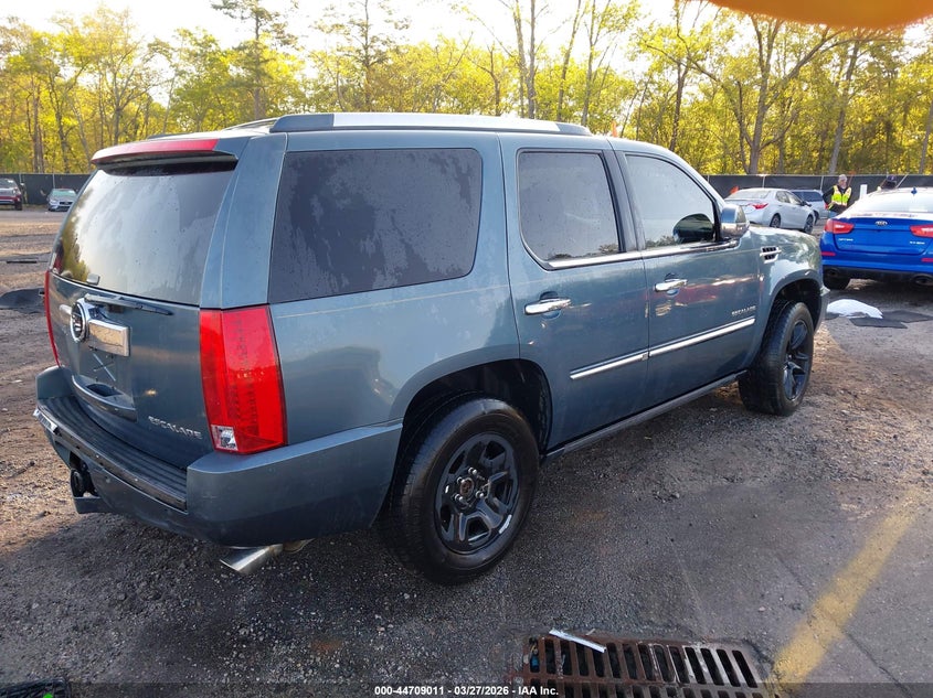 2010 Cadillac Escalade Premium