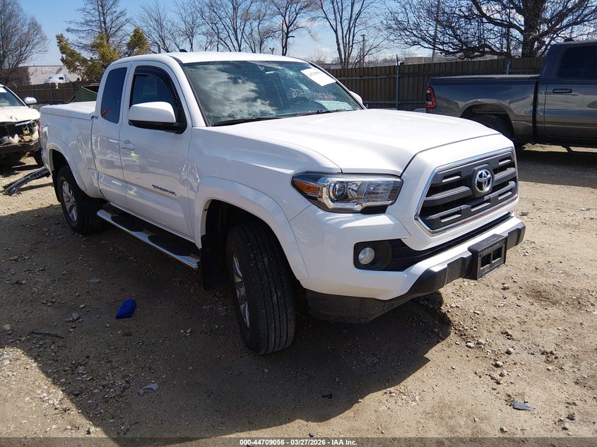 2016 TOYOTA TACOMA SR5 V6