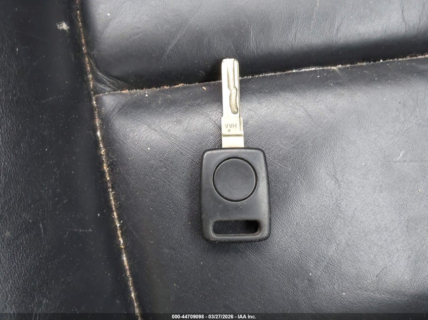 2003 Audi Tt 1.8L VIN: TRUWT28N031016474 Lot: 44709098