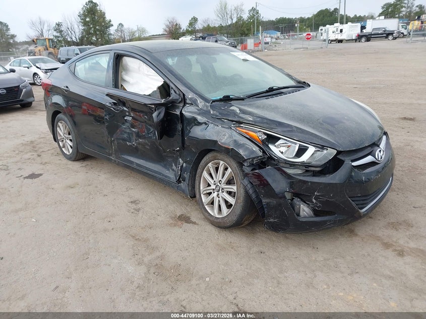 2014 HYUNDAI ELANTRA SE