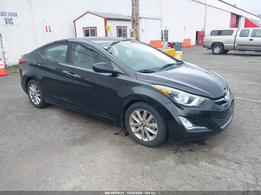 2014 HYUNDAI ELANTRA SE