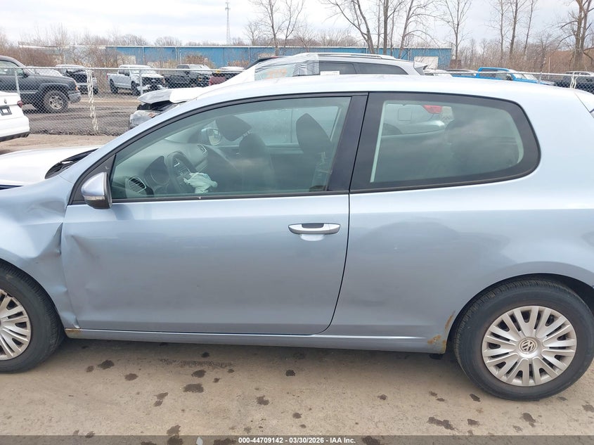 2010 Volkswagen Golf 2-Door VIN: WVWBB7AJXAW287798 Lot: 44709142