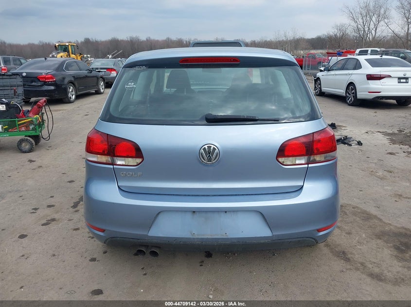 2010 Volkswagen Golf 2-Door VIN: WVWBB7AJXAW287798 Lot: 44709142