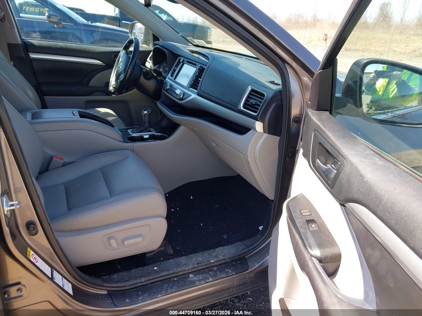 2017 Toyota Highlander Xle