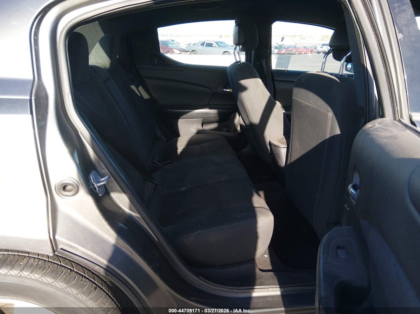1C3CDZAB3CN185677 2012 Dodge Avenger 2.4 Se grey