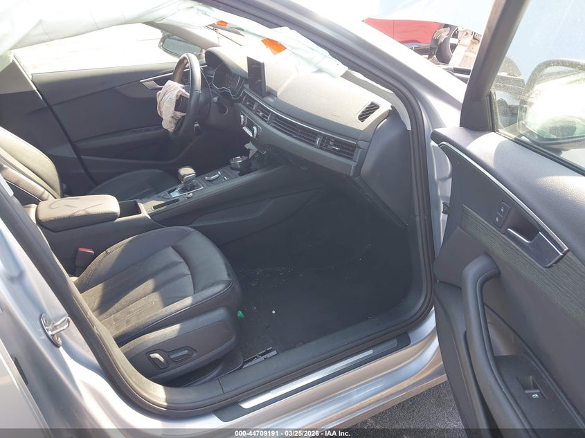 2019 Audi A4 40 Titanium Premium