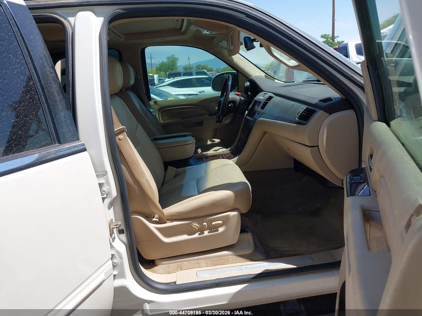 2012 Cadillac Escalade Premium