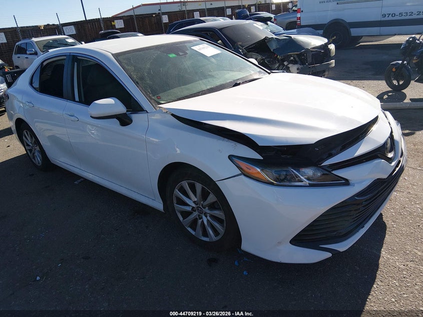2020 Toyota Camry Le