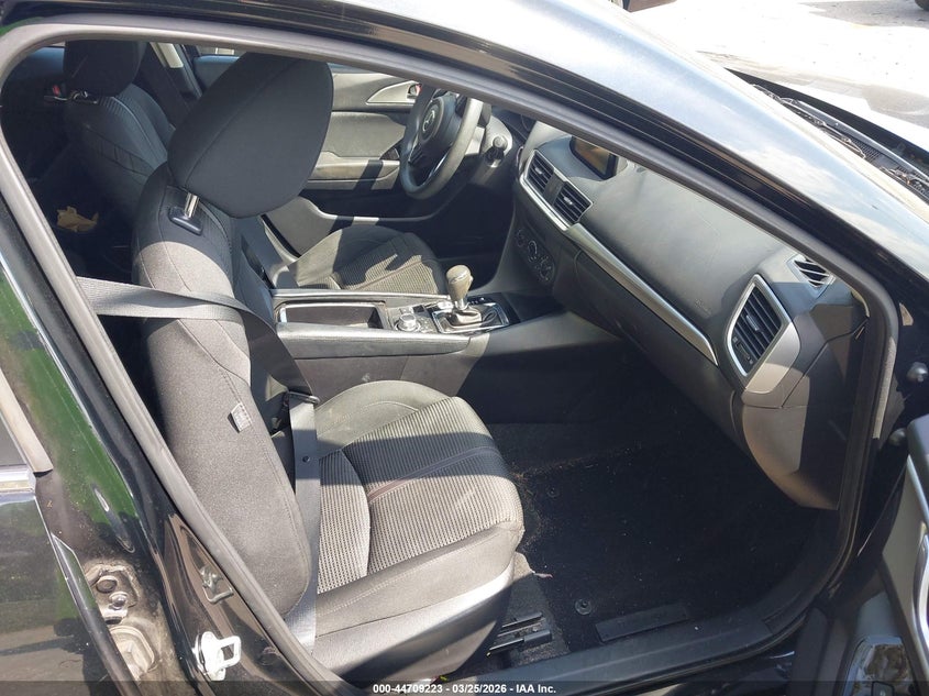 2018 Mazda Mazda3 Sport