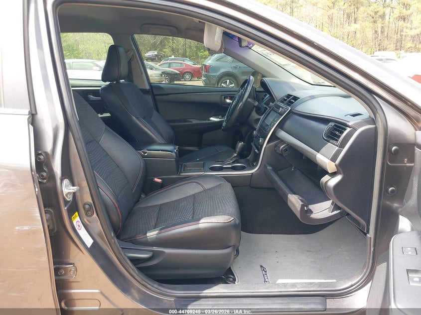 2015 Toyota Camry Le/Xle/Se/Xse