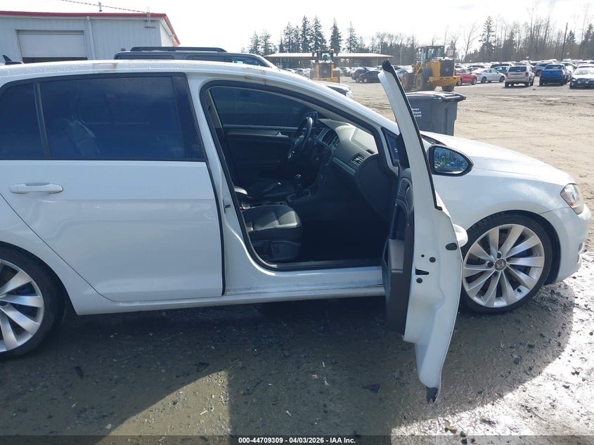 2015 Volkswagen Golf Tsi S 4-Door