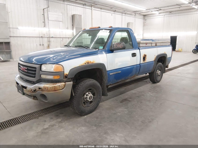 2004 GMC Sierra 2500Hd Work Truck