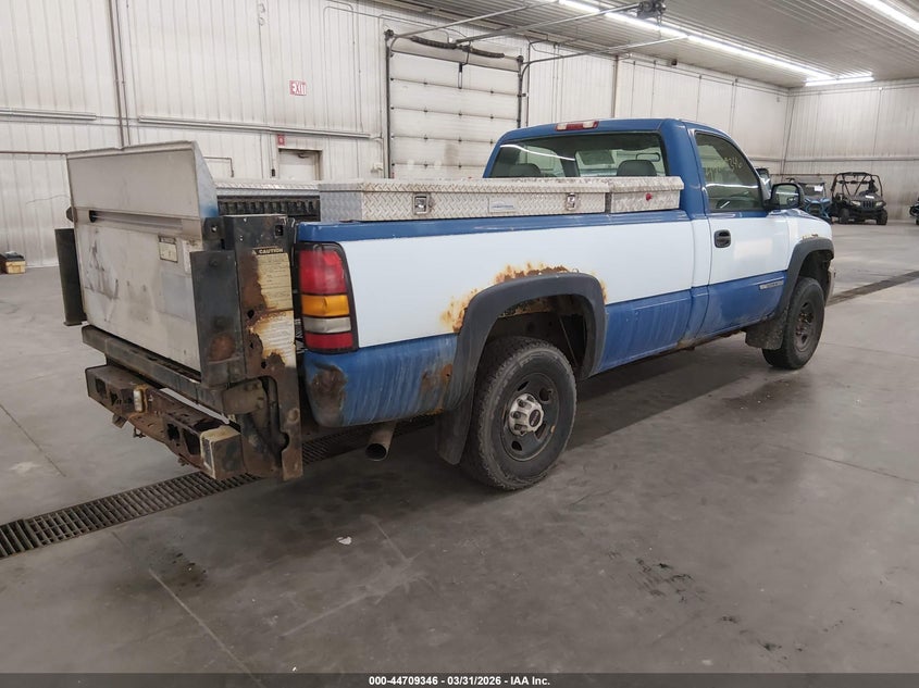 2004 GMC Sierra 2500Hd Work Truck