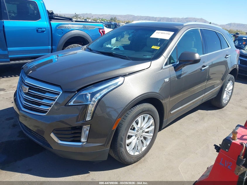 2019 Cadillac Xt5 Standard