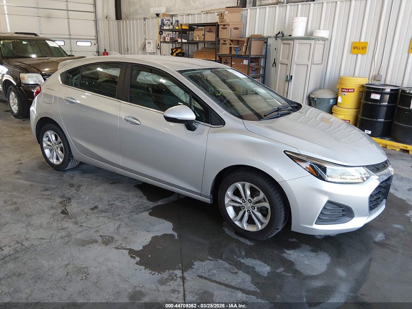 2019 CHEVROLET CRUZE LT
