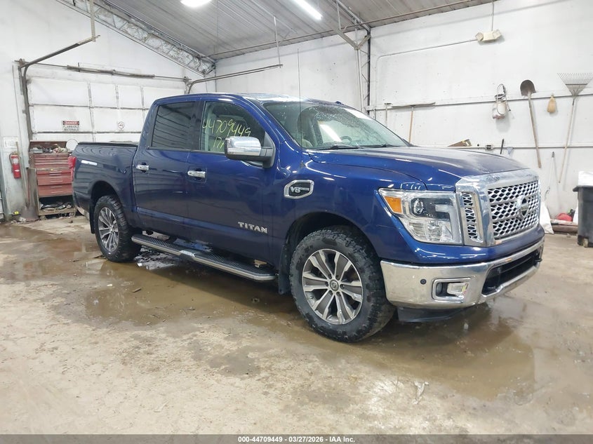 2017 Nissan Titan Sl