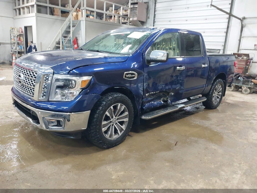 2017 Nissan Titan Sl