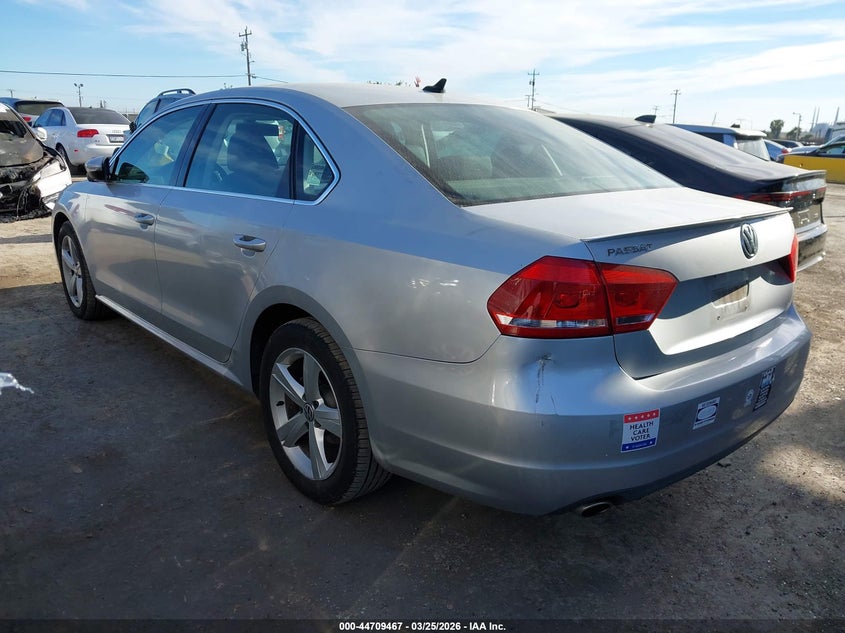 2012 Volkswagen Passat 2.5L Se