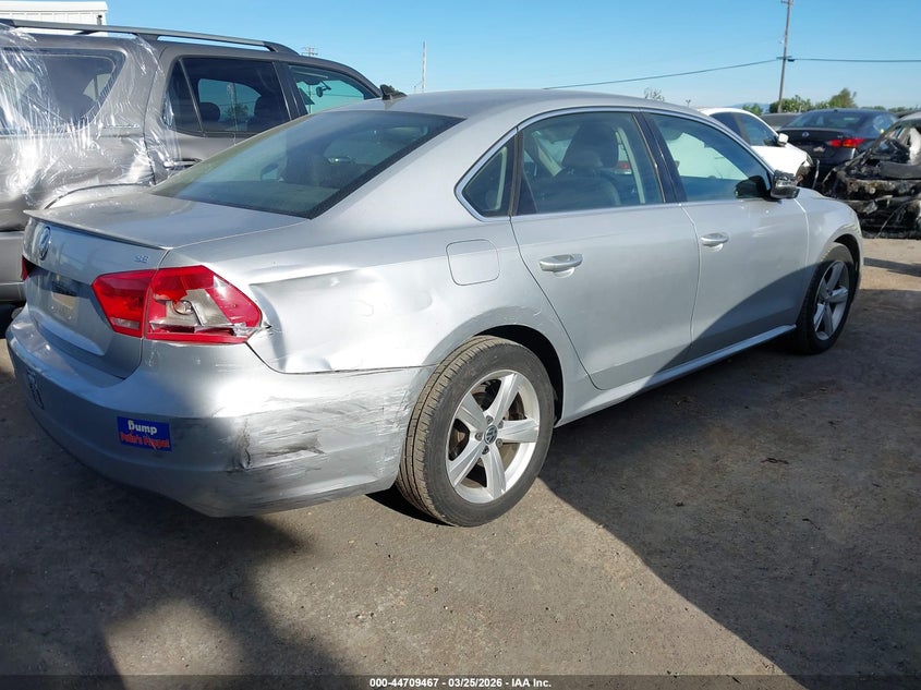 2012 Volkswagen Passat 2.5L Se